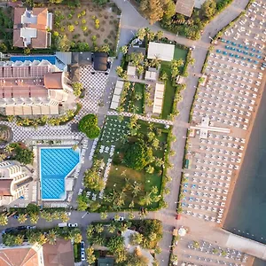https://aqua-hotel.aegeanhotels.net