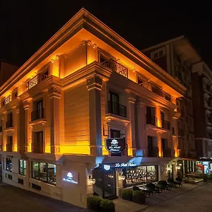 3* Отель Le Petit Palace - Special Category