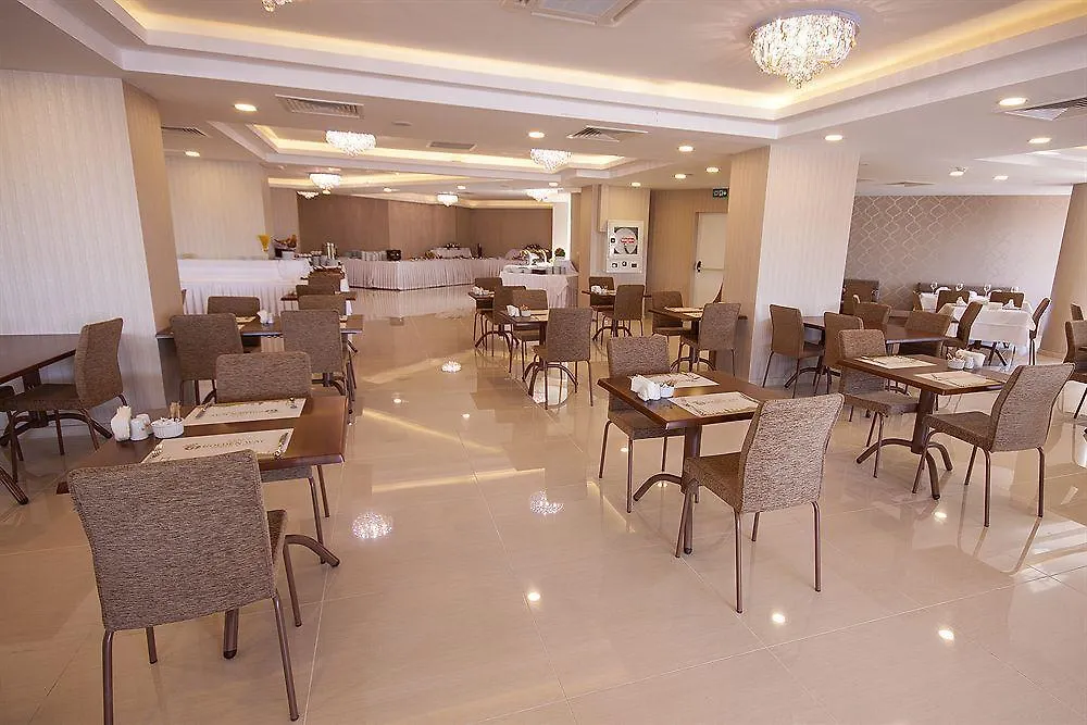Hotel Golden Way Giyimkent Istanboel 4*,  Turkije