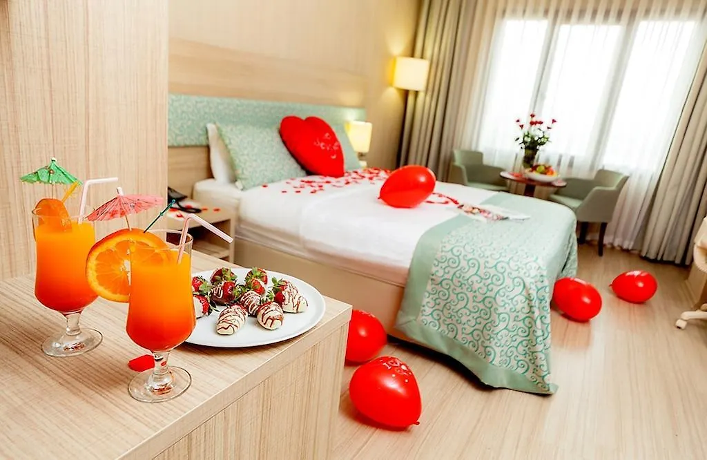 Hotel Golden Way Giyimkent Istanboel