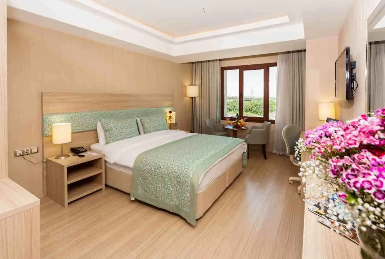 Hotel Golden Way Giyimkent Istanboel 4*,