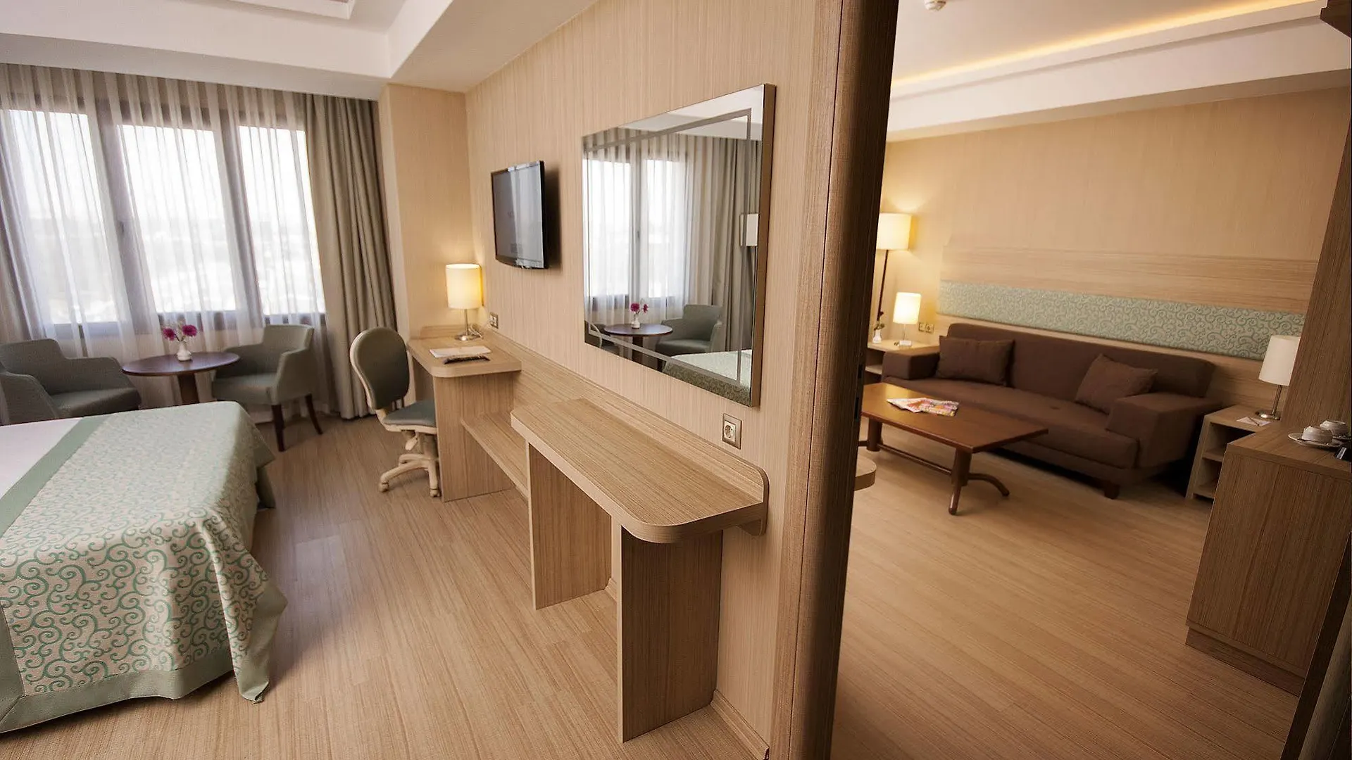 Hotel Golden Way Giyimkent Istanboel 4*,  Turkije