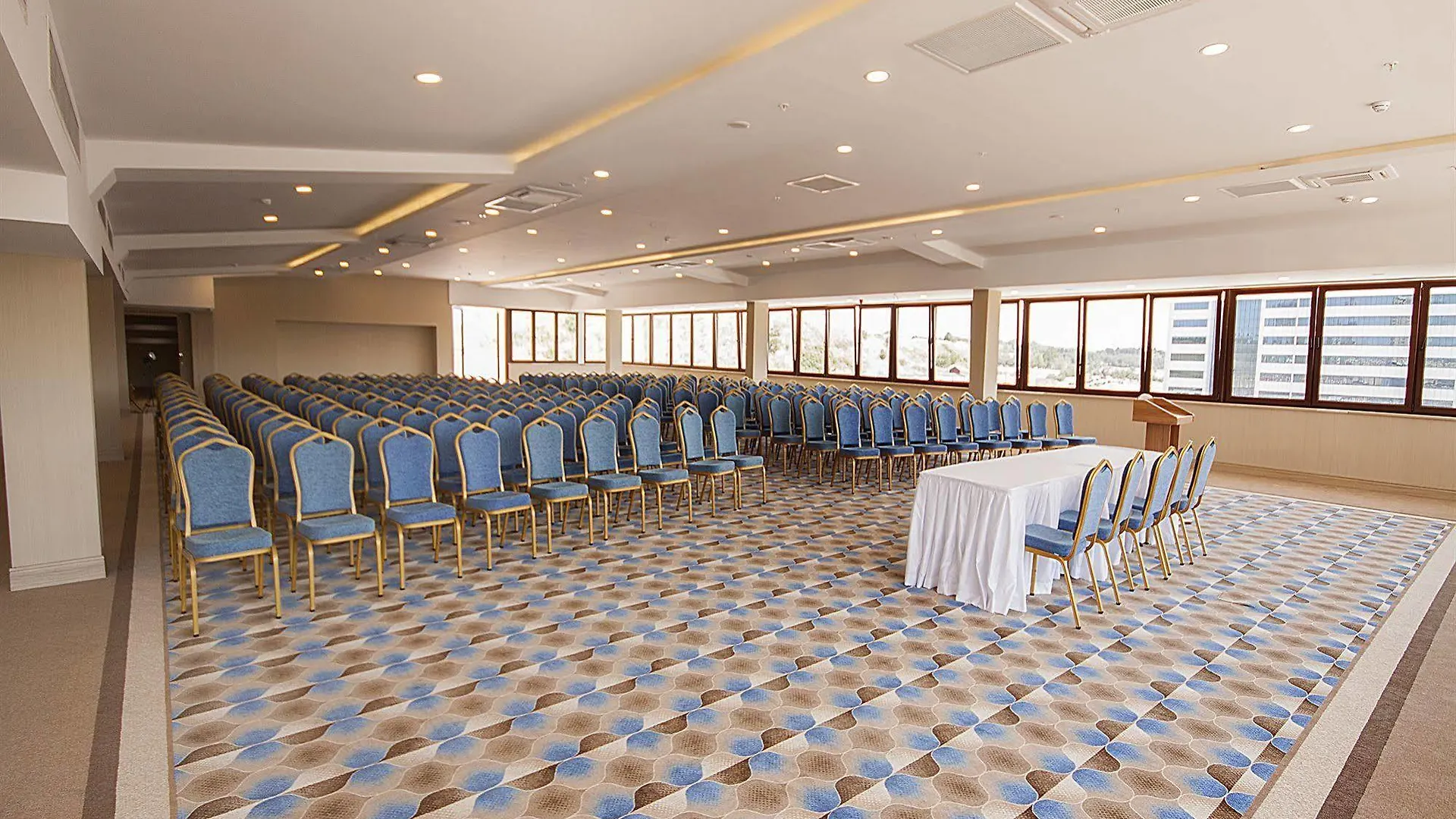 Hotel Golden Way Giyimkent Istanboel