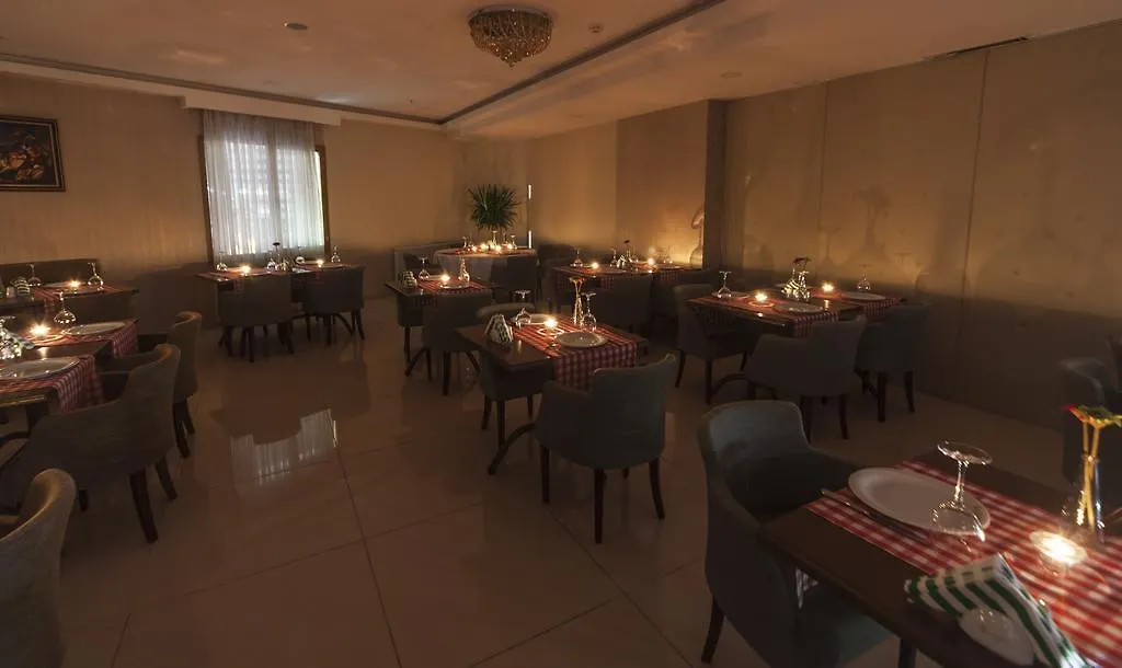 Hotel Golden Way Giyimkent İstanbul